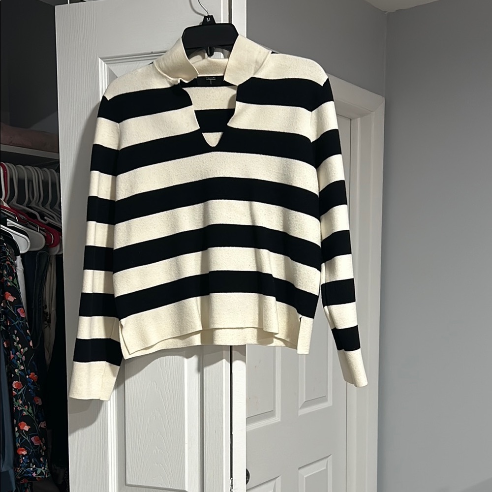 Tahari Like New Striped Black and White Sweater